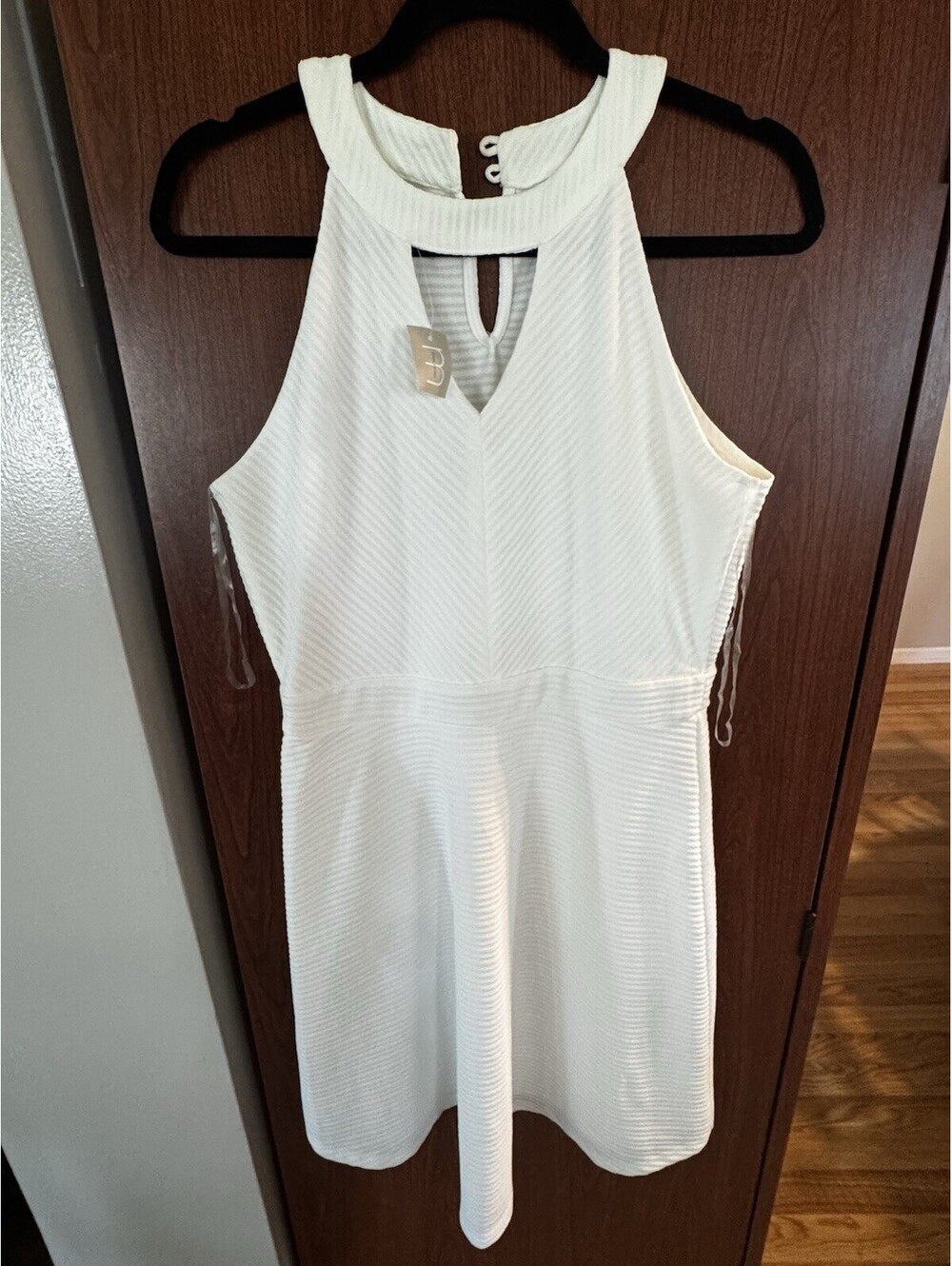 Maurices Womens Medium White Textured Halter Dress NWT Sleeveless Keyhole Flare